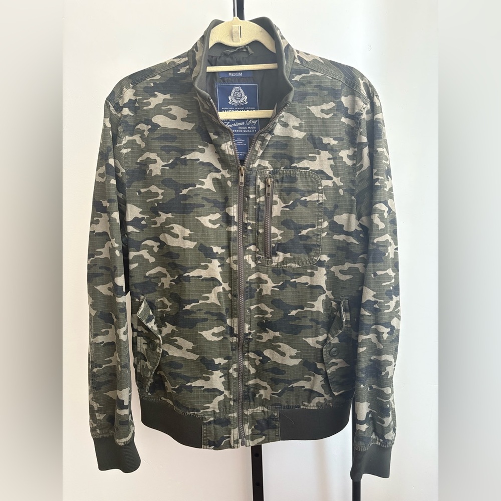 Green Camouflage Bomber Jacket with Stand-Up Collar